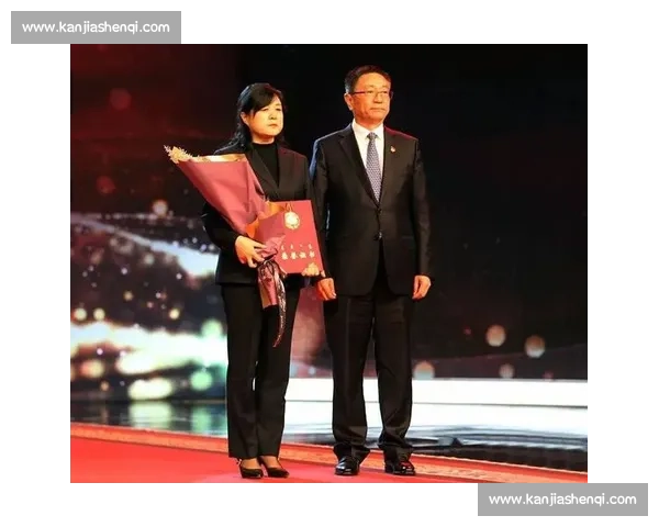 聚焦铜牌荣誉背后的拼搏精神与成长轨迹展现竞技之美与人生价值