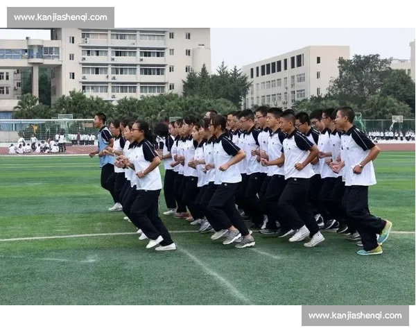打造团结奋进氛围：体育团队文化建设与实践探索